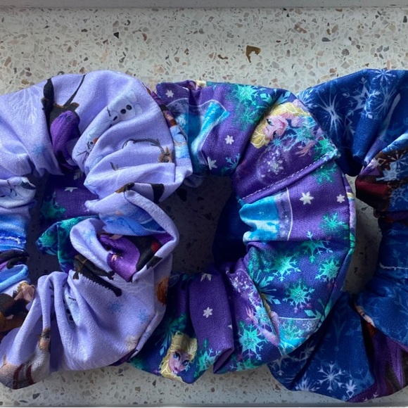 Other - Frozen scrunchies
